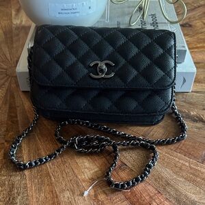 CC Quilted Caviar Leather Crossbody Bag in Black